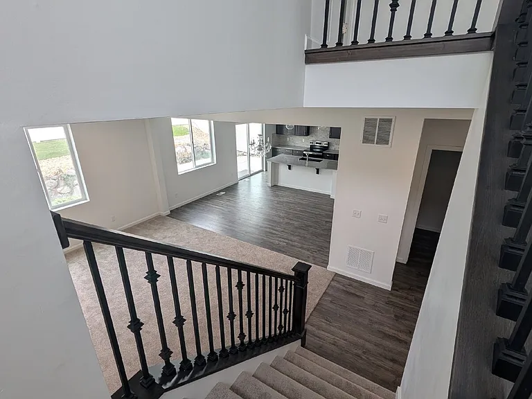 2123 N Wallflower Dr — Photo 35