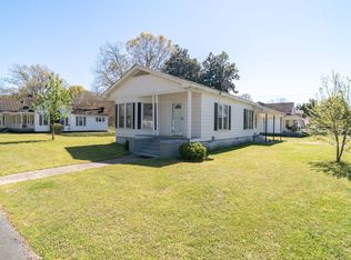 200 Goldsboro St, Lucama, NC 27851