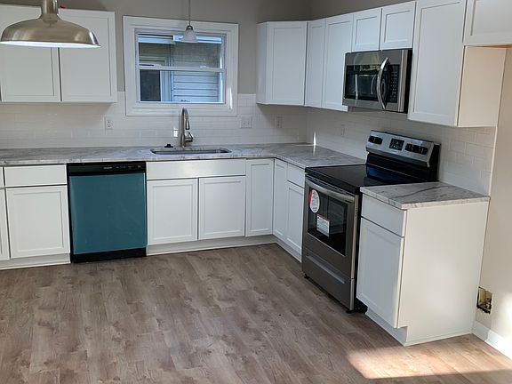 4th image of 101 Mansfield Blvd