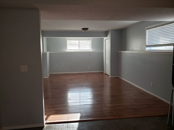 5th image of 18 Bluebird Dr