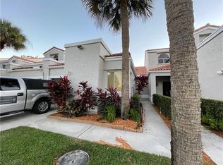 10516 Lake Vista Cir, Boca Raton, FL 33498