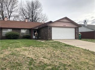 2006 Ashlee Dr #B, Springdale, AR 72764