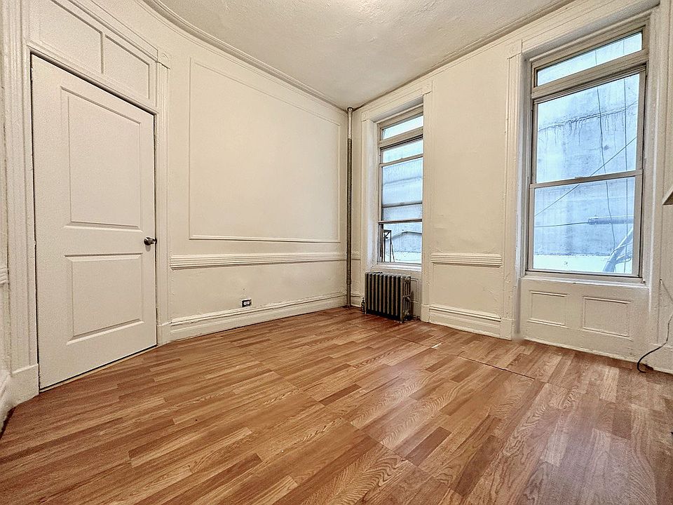 1st image of 451 W 36th St APT 1C