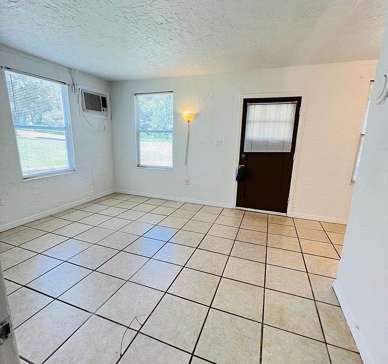 215 Bell Ave 215, Brooksville, FL 34601 Zillow
