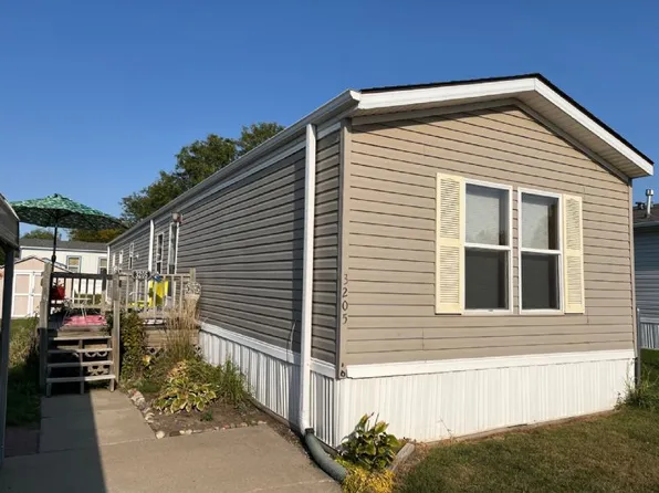 3205 Atlantic Ave, Council Bluffs, IA 51501