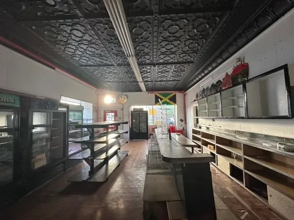 650 Kennedy Boulevard image 6 of 24