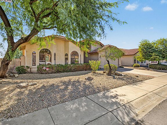5th image of 3711 E SUMMERHAVEN Drive