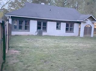 3827 P South Dr, Meridian, MS 39305