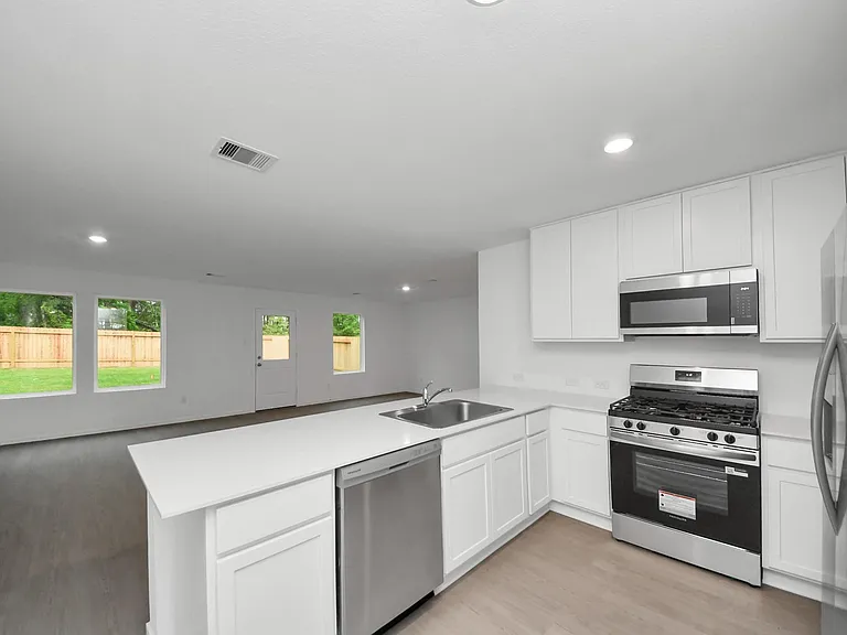 13499 Bay Springs Dr — Photo 13