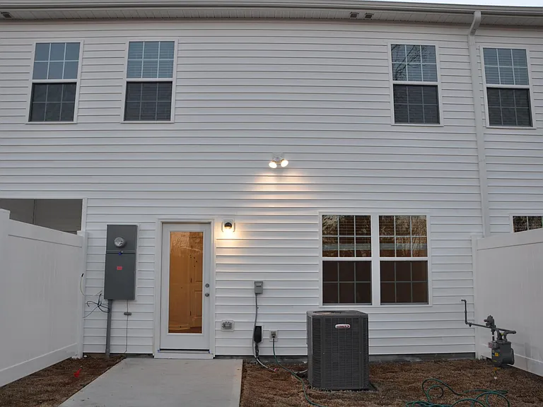 311 David Hill Dr #17 — Photo 14