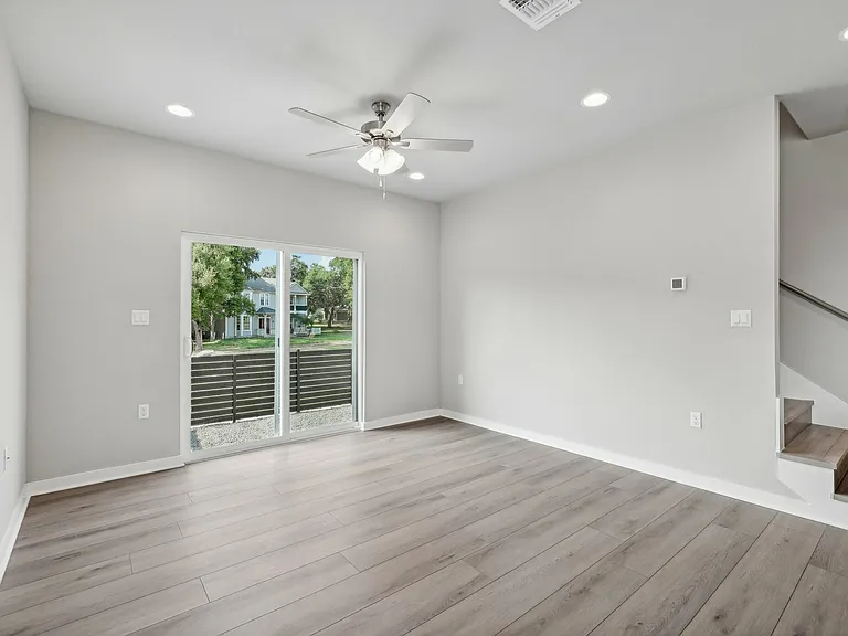 Casitas at Plum Creek — Photo 17