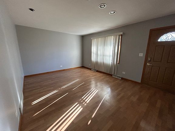 2nd image of 32W840 Albert Dr
