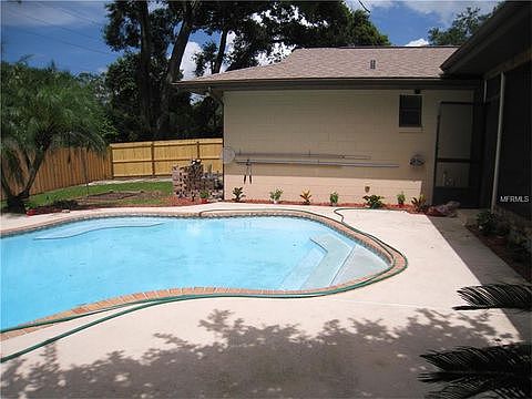 2nd image of 513 Fernwood Dr