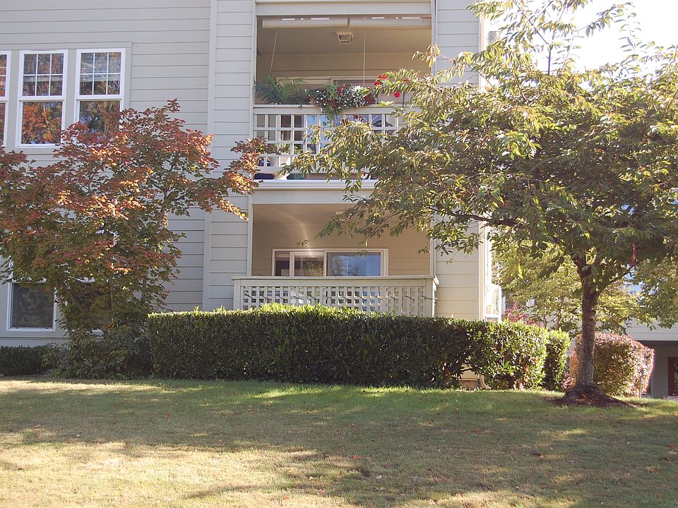 1st image of 4109 224th Ln SE APT 114