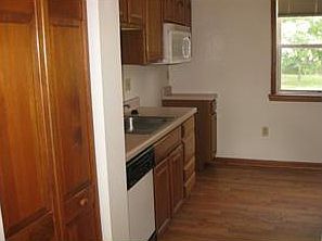 5th image of 731 Kilbuck Dr
