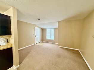 1721 N Jim Minor Rd #D, Haw River, NC 27258