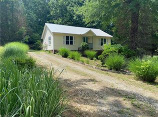 611 S 4th St, Mebane, NC 27302