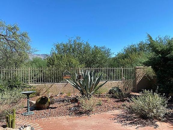 4th image of 5209 E Woodspring Dr