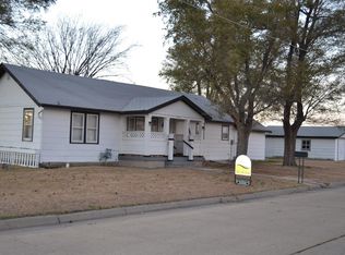 710 N Ober St, Russell, KS 67665