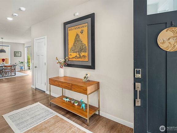 4th image of 13310 181st Street Ct E