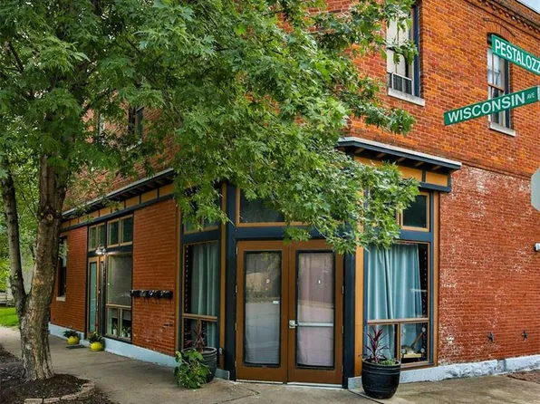 2901 Wisconsin Ave #2903, Saint Louis, MO 63118