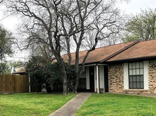 1901 Pine Tree Dr #B, Bryan, TX 77802