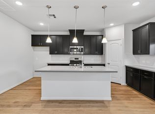 810 Spruce Pine Dr, Willis, TX 77318