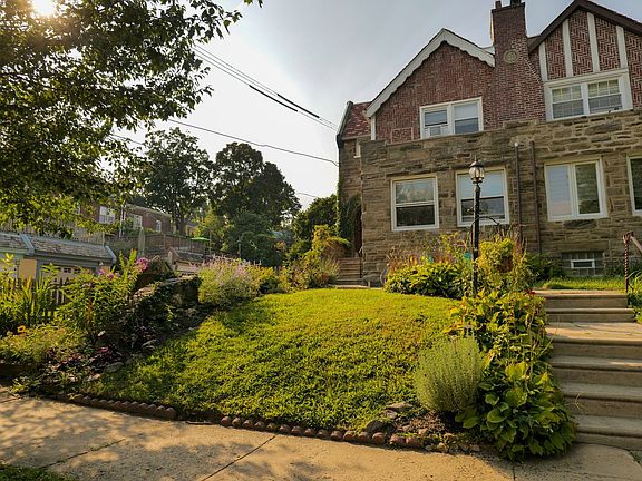 2nd image of 533 Glen Echo Rd