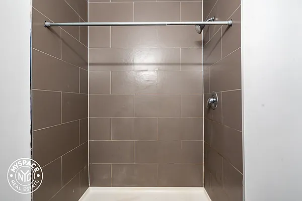 Rented by MySpaceNYC | media 14