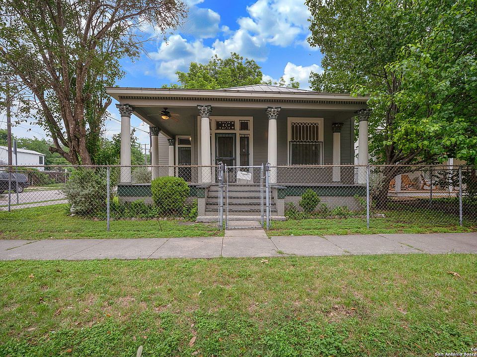1st image of 144 Lavaca st