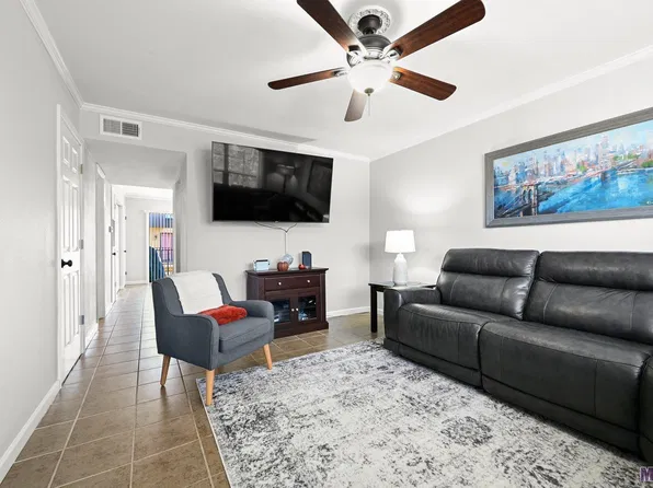 10294 W Winston Ave APT 11, Baton Rouge, LA 70809