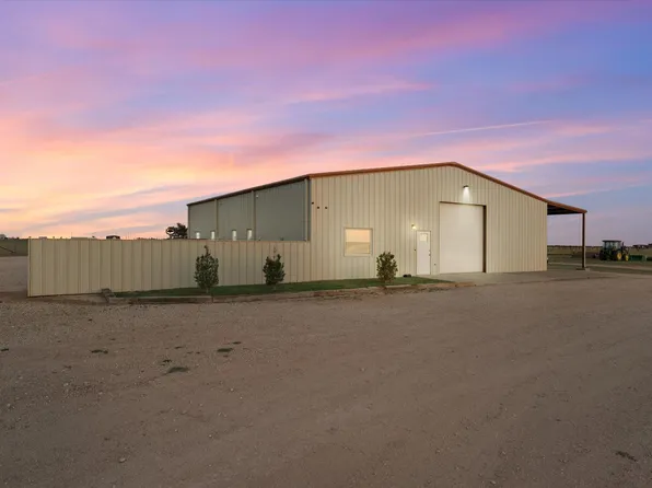 753 County Road J, Wilson, TX 79381