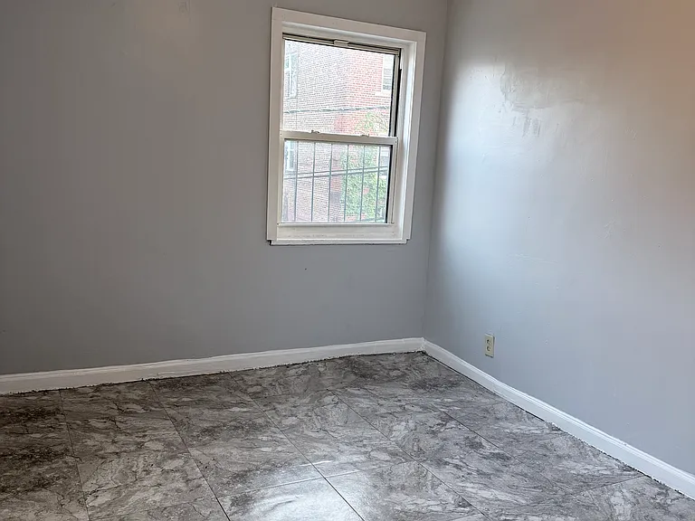 70 Crawford St #6 — Photo 12