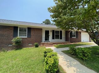 5202 Remington Rd, Fayetteville, NC 28311