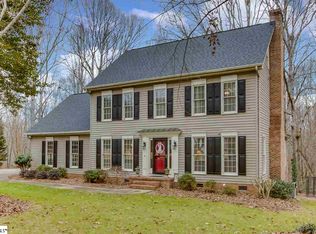 302 Shadow Oaks Dr, Easley, SC 29642