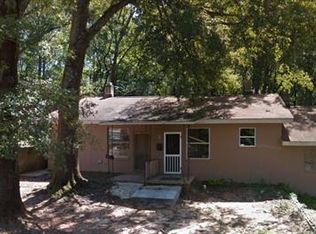 212 Crawford Ave, Greenwood, SC 29649