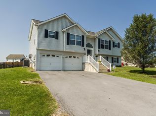 247 Marlowe Dr, Inwood, WV 25428