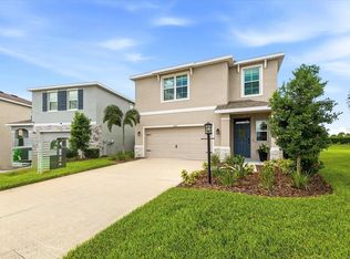 3283 Hilltop Cir, Lakewood Ranch, FL 34211