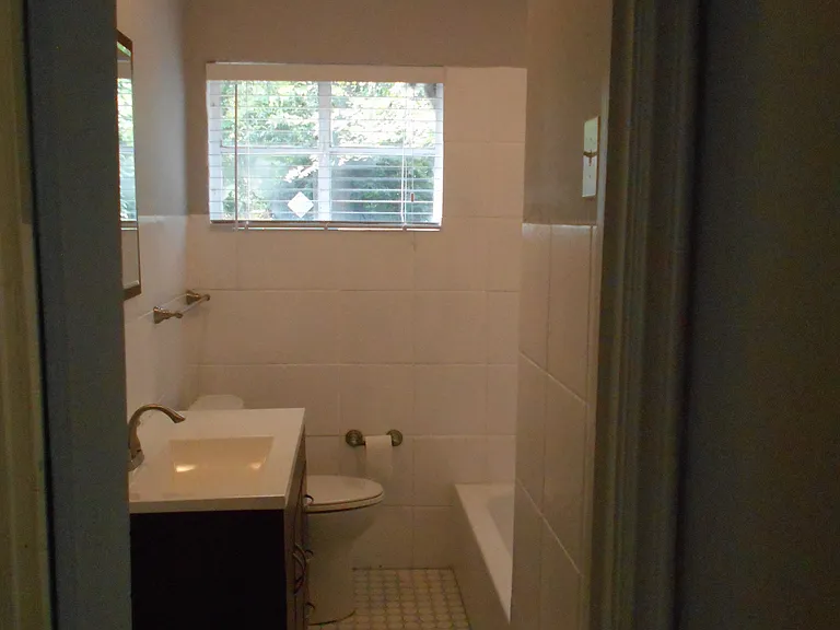 1413 Hardee St — Photo 7