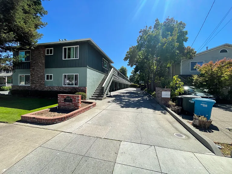 1690 Kentfield Ave #3 — Photo 18