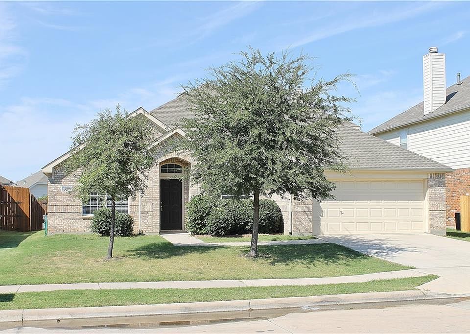 1st image of 3005 Hollow Valley Dr