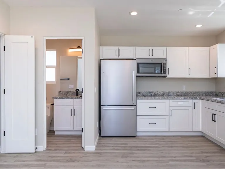 2441 McCulloch Blvd — Photo 21