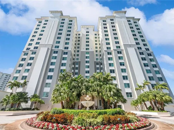 265 Indies WAY #802, NAPLES, FL 34110