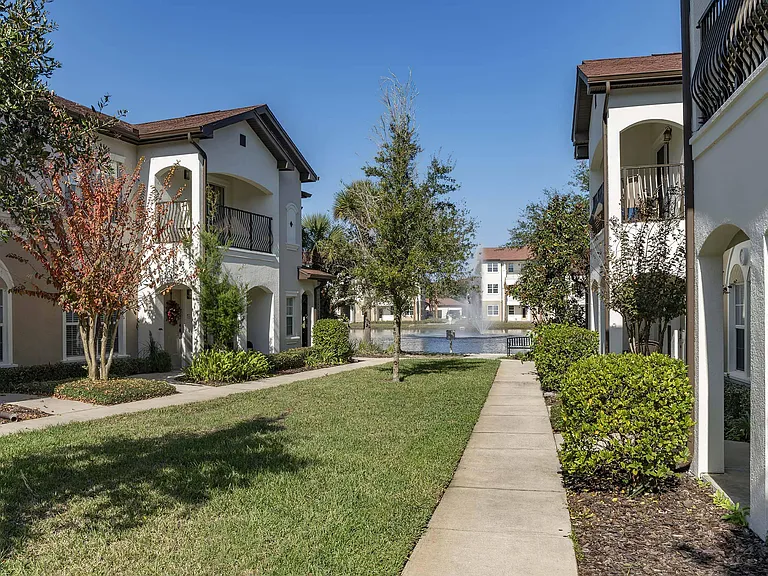 Tuscan Reserve Apartments — Photo 47