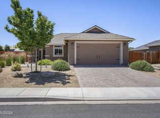 2203 Windrow Dr, Fernley, NV 89408