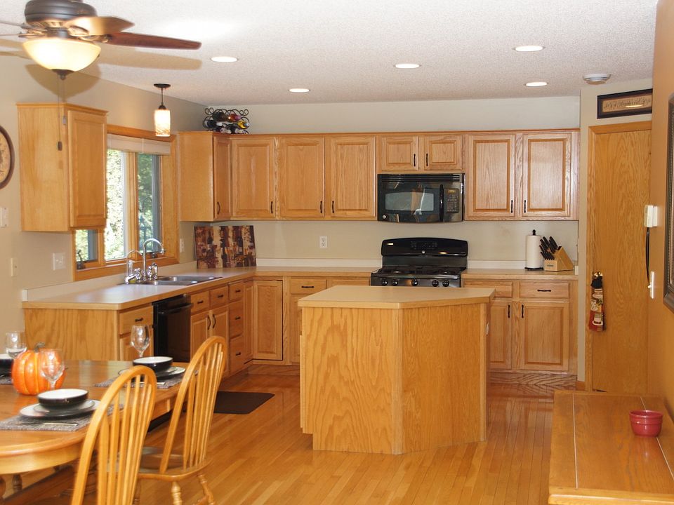 1st image of 25228 Grizzly Ct