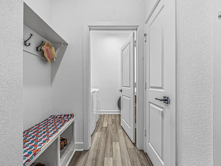 7415 Denali Dr — Photo 30