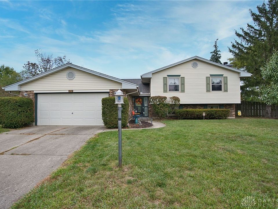 1st image of 1937 Robinhood Dr