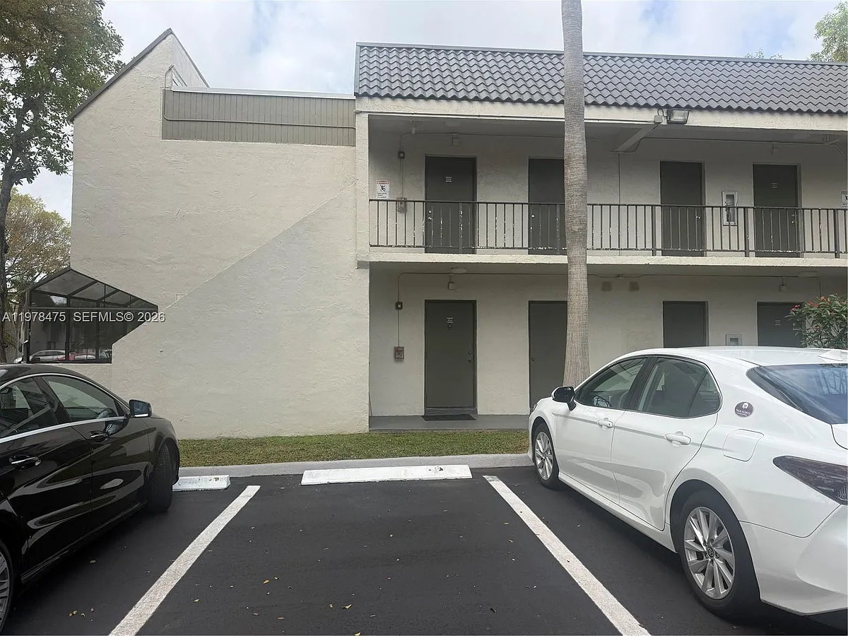Building Photo - 7949 SW 104th St #213-D