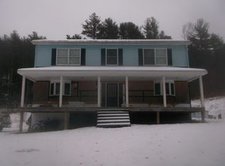 131 E Brimfield Holland Rd, Brimfield, MA 01010